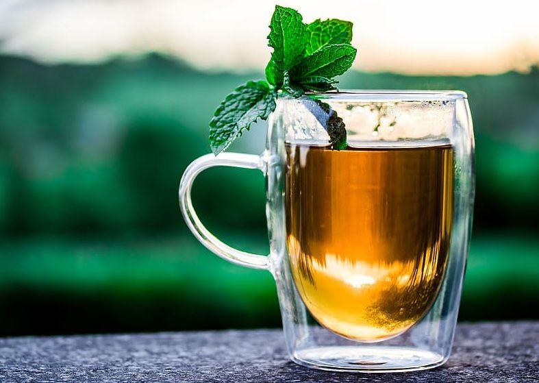 شاي اوراق فوائد الاسكدنيا