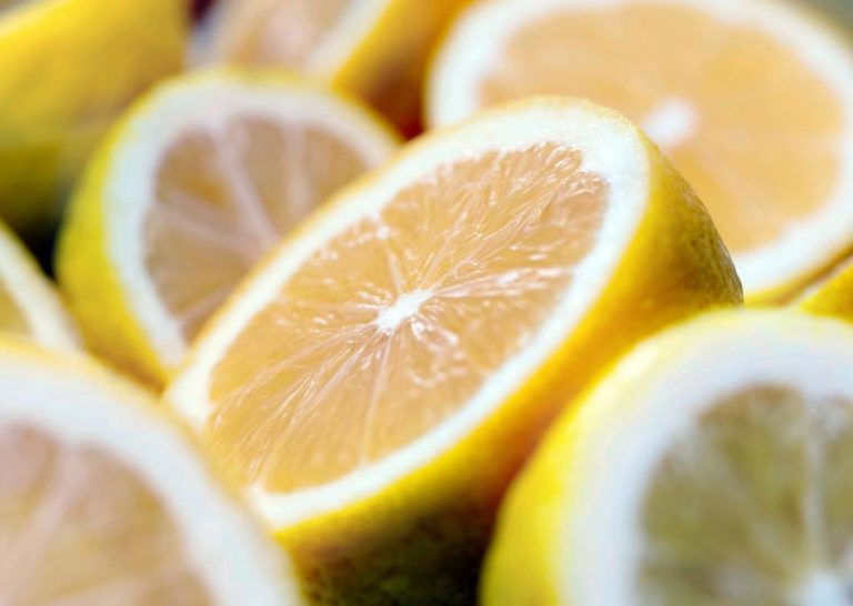 فوائد الليمون للجسم 7 يجب أن تعرفها الأن