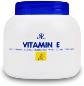 كريم مرطب Vitamin E