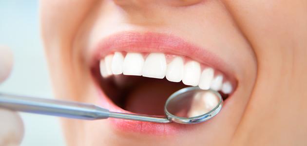 تجربة الخبرة والتميز – احجز موعدك الآن مع أفضل طبيب أسنان في مصر بالمركز الطبي لرعاية الأسنان المتكامل!